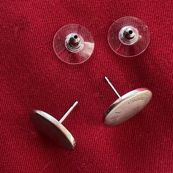 CHANEL * Made in France* Brushed Silver Disk Earrings - Picture 4 of 8